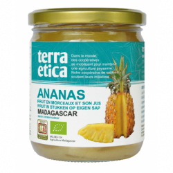 Ananas en morceaux et son...